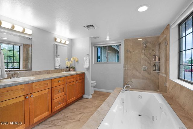 449 S MARINA Drive, Gilbert, AZ 85233