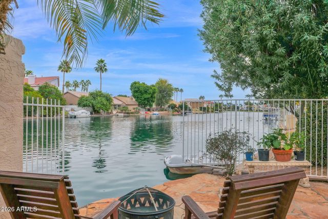 449 S MARINA Drive, Gilbert, AZ 85233