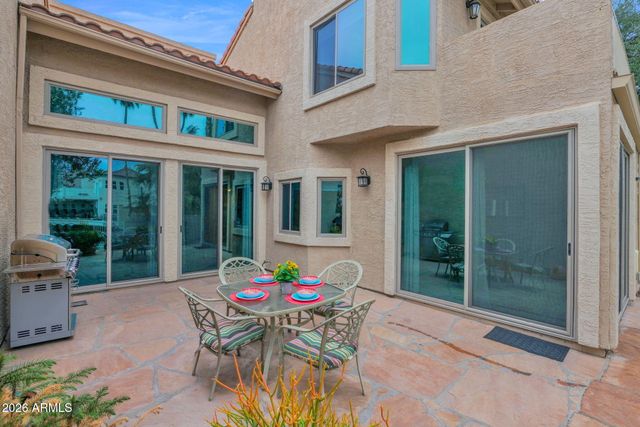 449 S MARINA Drive, Gilbert, AZ 85233