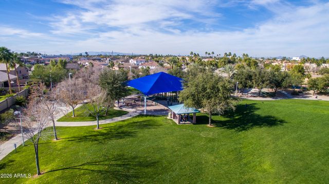 449 S MARINA Drive, Gilbert, AZ 85233