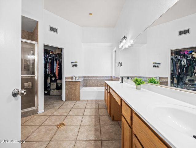 7727 W VOLTAIRE Avenue, Peoria, AZ 85381