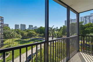 3401 N Country Club Drive 519, Aventura, FL 33180