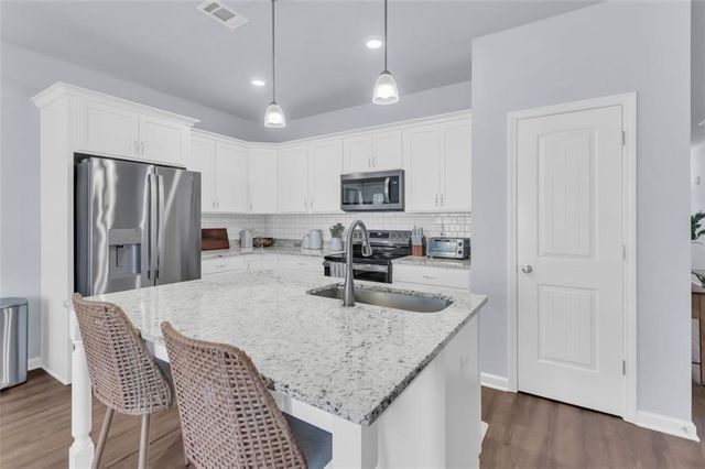 3039 HIGHWAY 17, Clarkesville, GA 30523