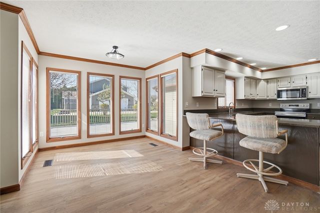 3473 Fairwood Drive, Beavercreek, OH 45432