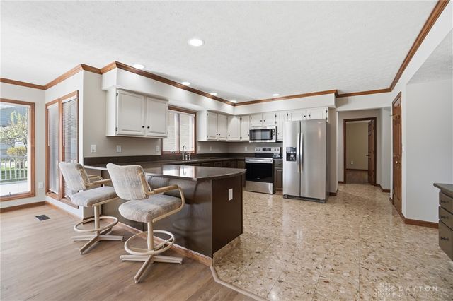 3473 Fairwood Drive, Beavercreek, OH 45432