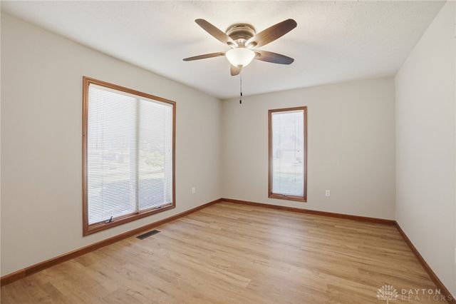 3473 Fairwood Drive, Beavercreek, OH 45432