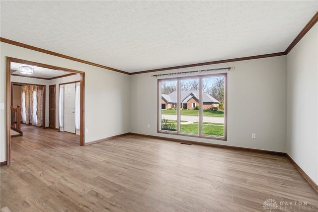 3473 Fairwood Drive, Beavercreek, OH 45432