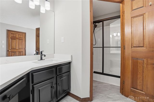 3473 Fairwood Drive, Beavercreek, OH 45432