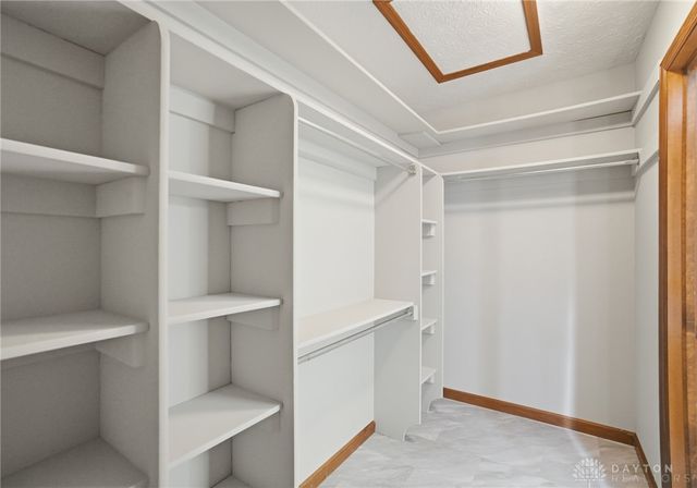 3473 Fairwood Drive, Beavercreek, OH 45432