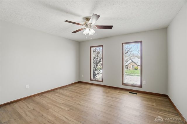 3473 Fairwood Drive, Beavercreek, OH 45432