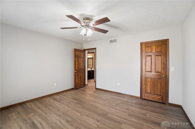 3473 Fairwood Drive, Beavercreek, OH 45432