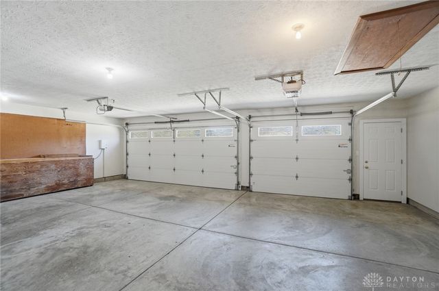 3473 Fairwood Drive, Beavercreek, OH 45432