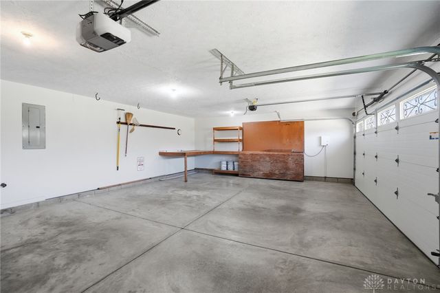 3473 Fairwood Drive, Beavercreek, OH 45432