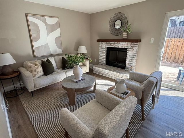 1840 Misty Moss Drive, St Louis, MO 63146