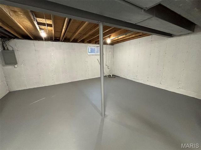 1840 Misty Moss Drive, St Louis, MO 63146