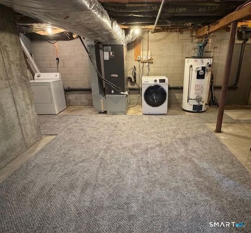 30 Orangewood West 30, Derby, CT 06418