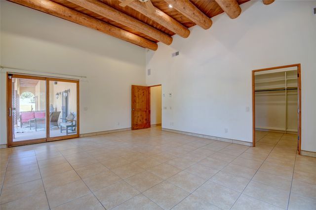 3038 Governor Lindsey Road, Santa Fe, NM 87505