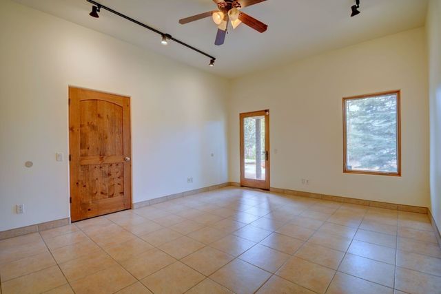 3038 Governor Lindsey Road, Santa Fe, NM 87505