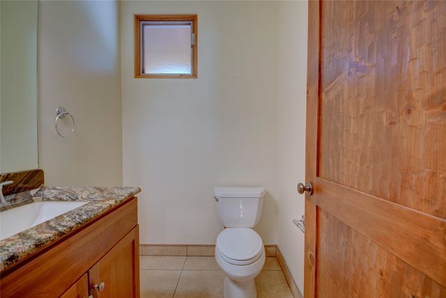 3038 Governor Lindsey Road, Santa Fe, NM 87505
