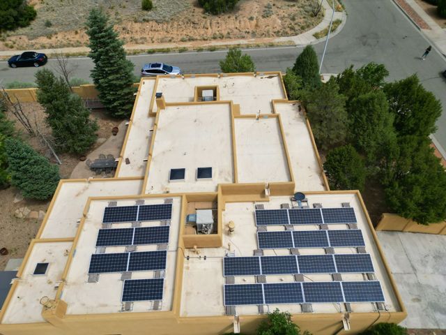 3038 Governor Lindsey Road, Santa Fe, NM 87505