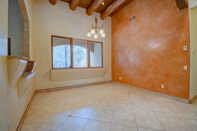 3038 Governor Lindsey Road, Santa Fe, NM 87505