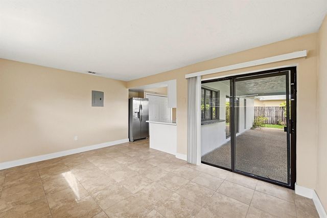 9671 NW 24th Street, Sunrise, FL 33322