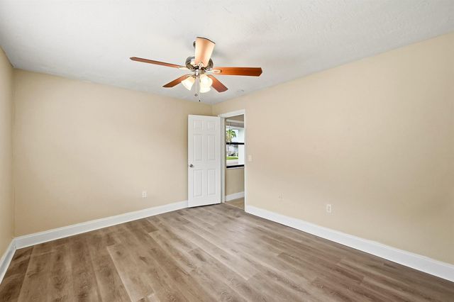 9671 NW 24th Street, Sunrise, FL 33322