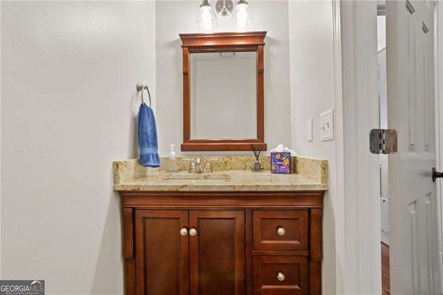 501 Defoors Mill Circle NW, Atlanta, GA 30318