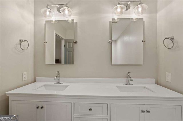 501 Defoors Mill Circle NW, Atlanta, GA 30318