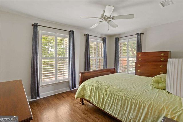 501 Defoors Mill Circle NW, Atlanta, GA 30318