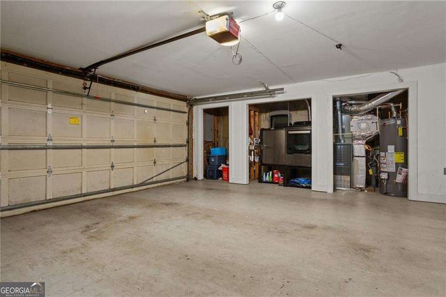 501 Defoors Mill Circle NW, Atlanta, GA 30318