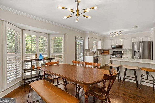 501 Defoors Mill Circle NW, Atlanta, GA 30318