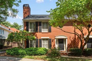 501 Defoors Mill Circle NW, Atlanta, GA 30318