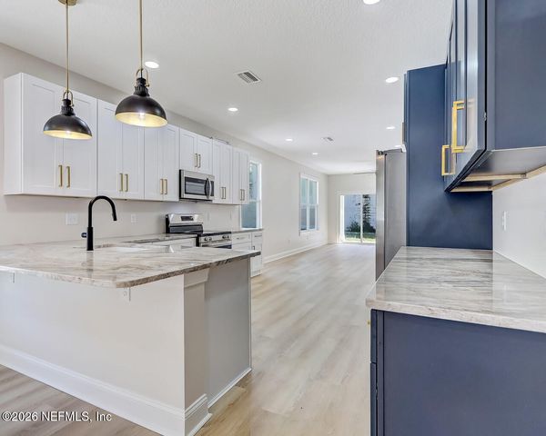 1715 IONIA Street, Jacksonville, FL 32206