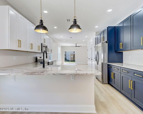 1715 IONIA Street, Jacksonville, FL 32206