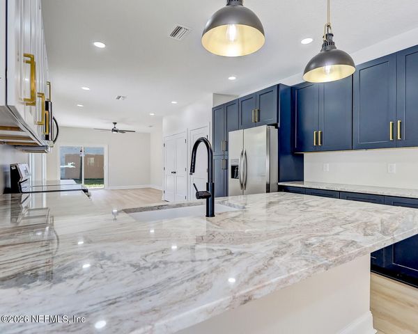 1715 IONIA Street, Jacksonville, FL 32206