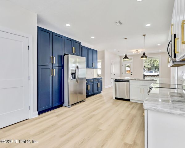 1715 IONIA Street, Jacksonville, FL 32206