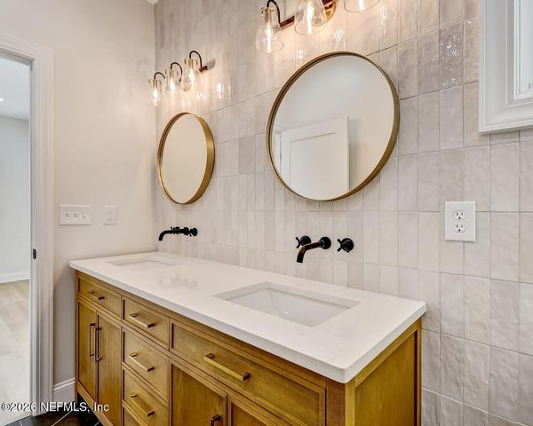 1715 IONIA Street, Jacksonville, FL 32206