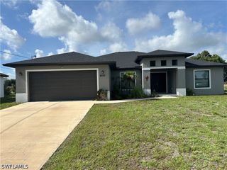 4015 6th ST W, Lehigh Acres, FL 33971