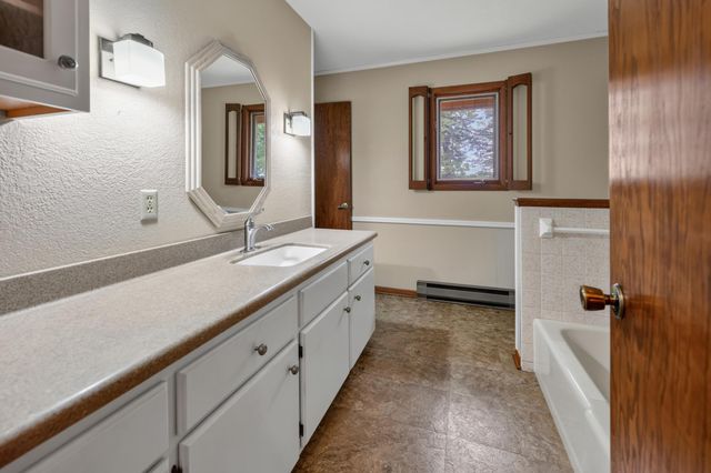 1991 55th Street NE, Sauk Rapids, MN 56379