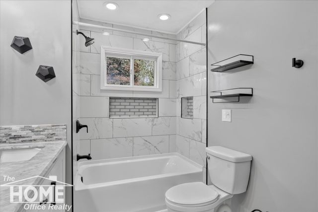 441 E Williams Street, Corunna, MI 48817