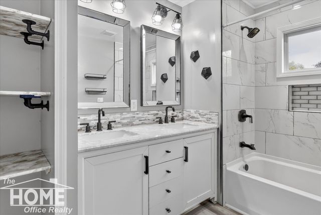 441 E Williams Street, Corunna, MI 48817