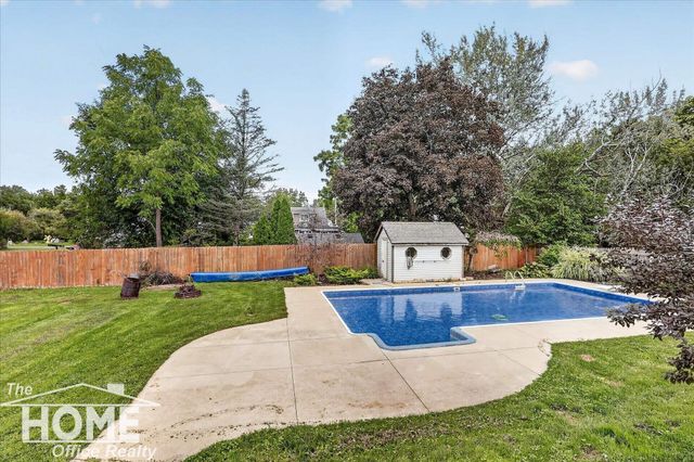 441 E Williams Street, Corunna, MI 48817
