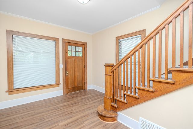 700 Arthur Avenue, Des Moines, IA 50316