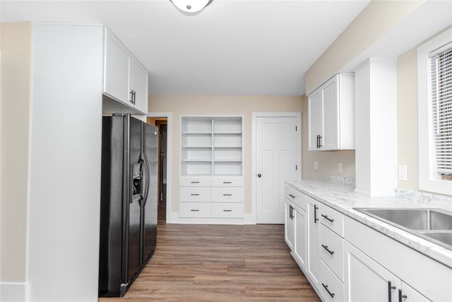 700 Arthur Avenue, Des Moines, IA 50316