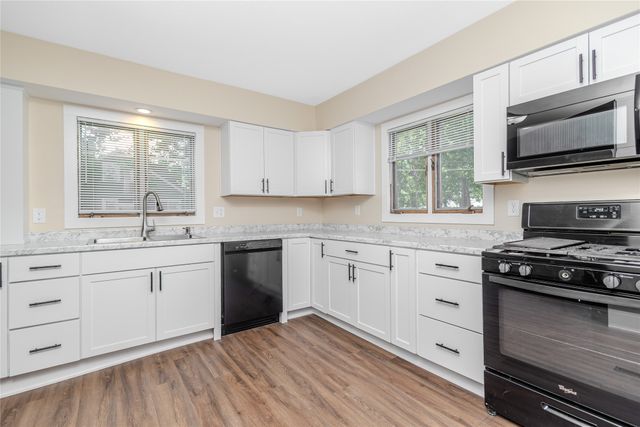 700 Arthur Avenue, Des Moines, IA 50316