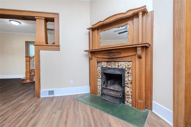700 Arthur Avenue, Des Moines, IA 50316
