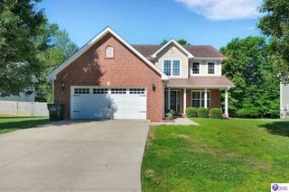 132 W Mandarin Court, Elizabethtown, KY 42701