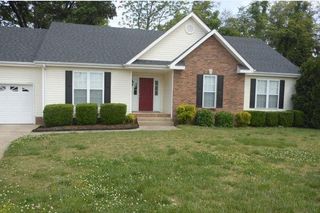 3176 Turtle Creek Ct, Clarksville, TN 37043
