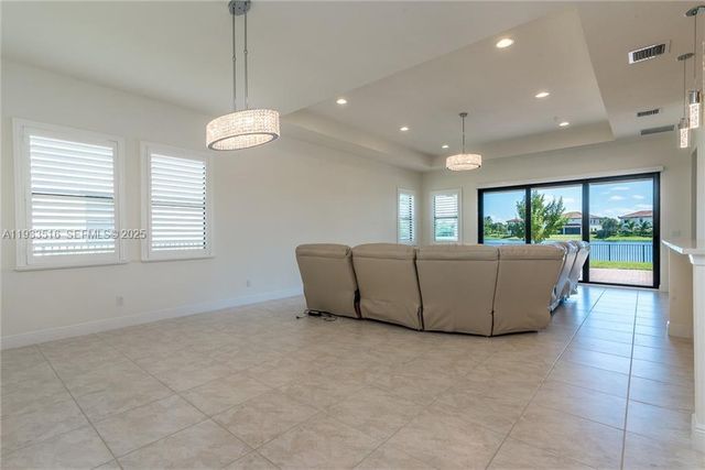 11170 NW 82nd Pl, Parkland, FL 33076